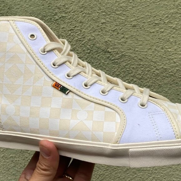 RARE VANS Vault TH OG Style 24 LX Canvas White - Picture 1 of 7